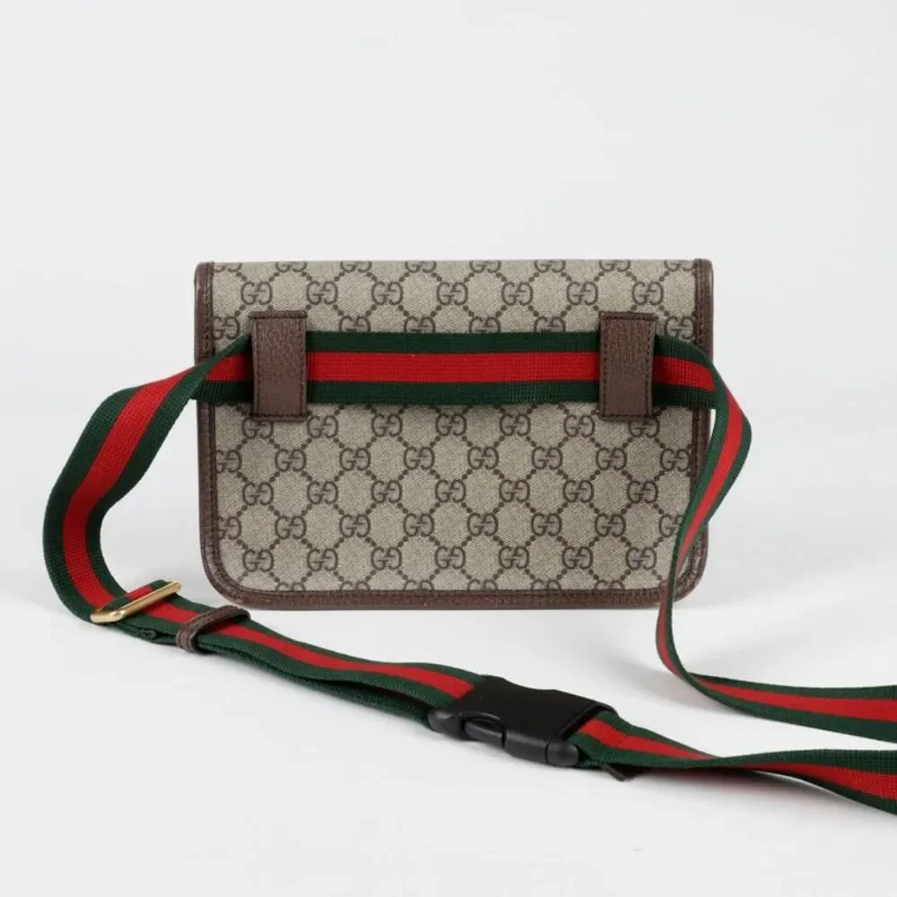 Gucci delivery duty